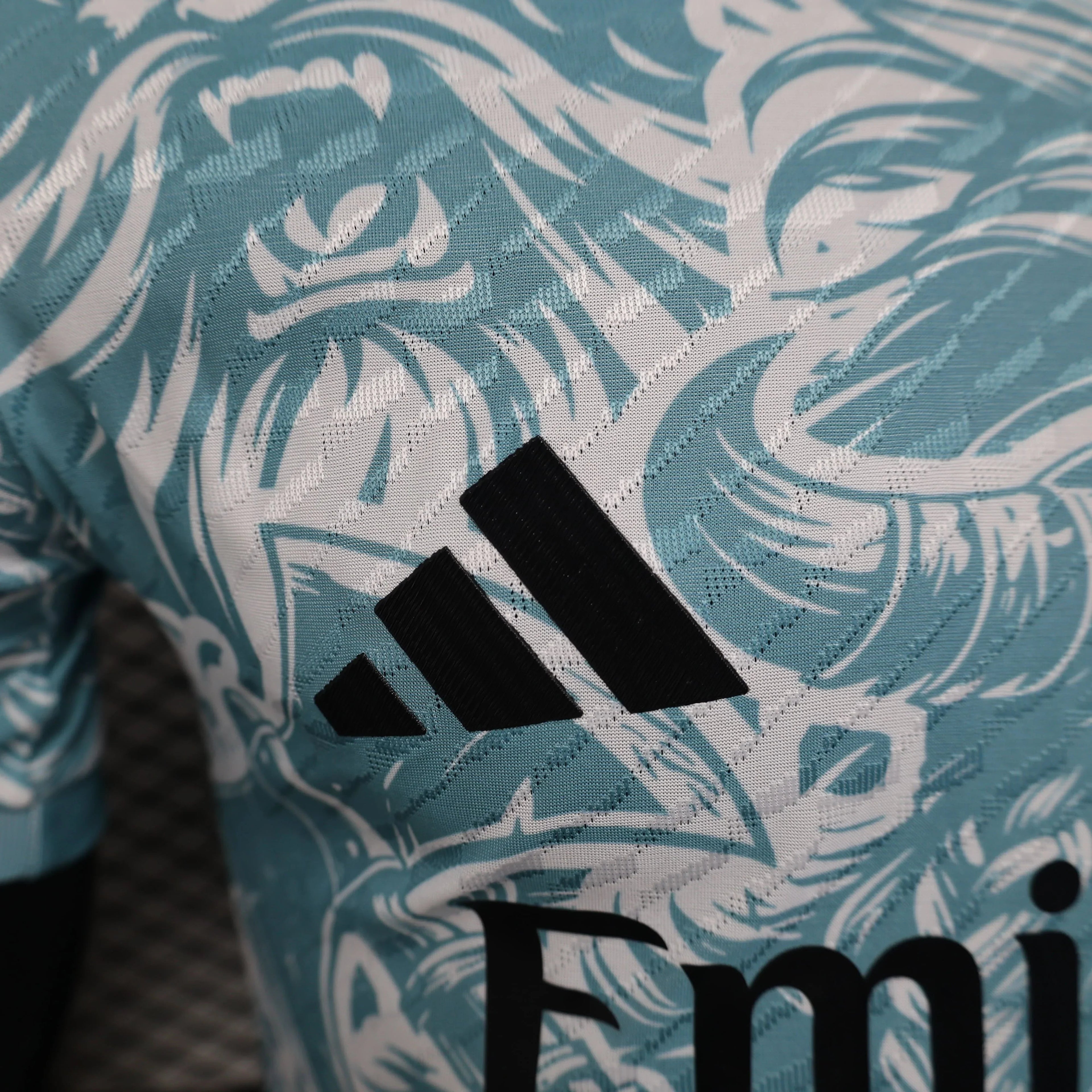 Maillot Réal Madrid concept 2025-2026